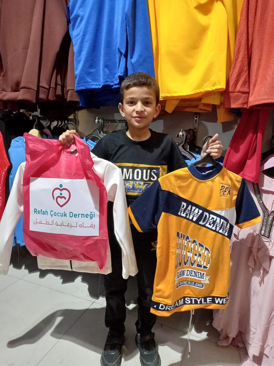 Distribution-of-eid-clothes-to-orphans